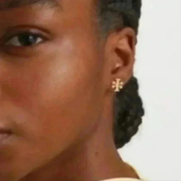 Tory burch logo earrings never used - Picture 4 of 7